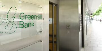 Το σκάνδαλο της Greensill και η αξίωση 400 εκατ. από την Zurich