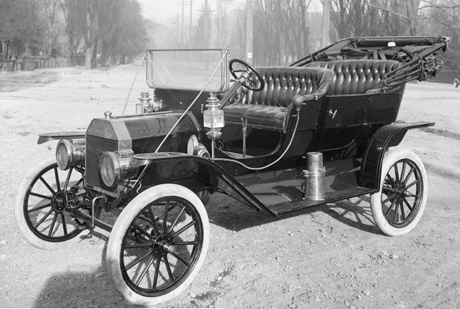 Ο πόλεμος των… ίππων: Πώς έγινε η πρώτη ασφάλεια αυτοκινήτου