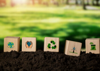 Πράσινη στροφή επιχειρούν οι ασφαλιστικές εταιρείες