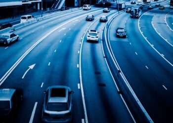 Σταματάει τις εργασίες της ΕΠΥ στην Ελλάδα