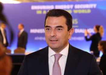 Κ. Σκρέκας: «Ίδρυση 12 νέων μορφών επιχειρήσεων σε μόλις 10 λεπτά»