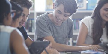 Τι φέρνει πραγματικά κοντά τις εταιρίες με το κοινό;