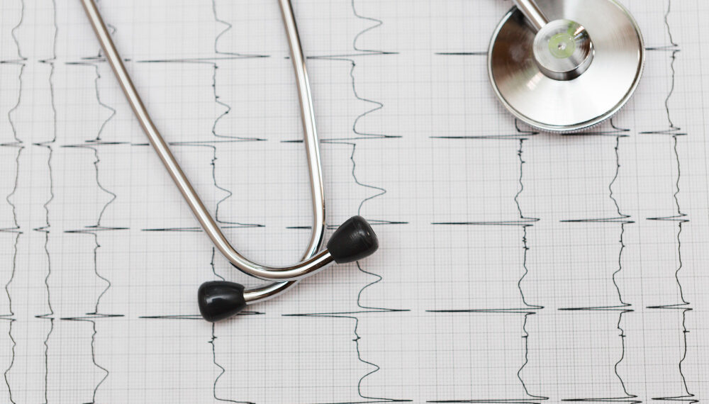 «Καμπανάκι» από το Υπ. Ανάπτυξης για ανατιμήσεις στα ασφάλιστρα υγείας