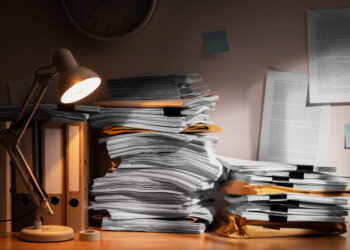 Χειροκίνητα από τις ασφαλιστικές ο έλεγχος των δικαιούχων έκπτωσης 10% επί του ΕΝΦΙΑ