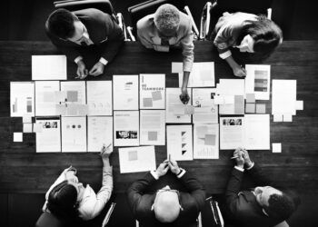 Ποιες ασφαλίσεις έφεραν επιπλέον 56,4 εκ. ευρώ