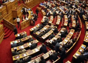 Κατατέθηκε το ν/σ «Ρυθμίσεις για την ενίσχυση του ΕΣΥ»