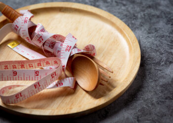 Όχι απλά με περιττά κιλά αλλά παχύσαρκοι ένας στους οκτώ ανθρώπους στον πλανήτη