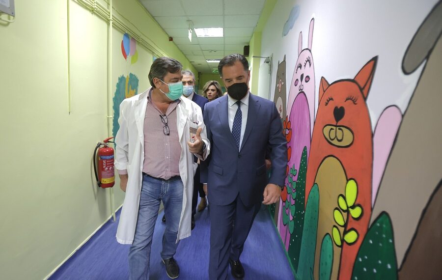 Επίσκεψη του A. Γεωργιάδη στο ανακαινισμένο Νοσοκομείο Παίδων «Καραμανδάνειο»