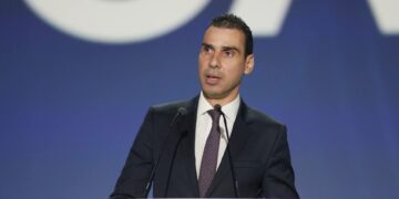 Απογευματινά χειρουργεία: Ομάδα εργασίας ασφαλιστικών και υπ. Υγείας