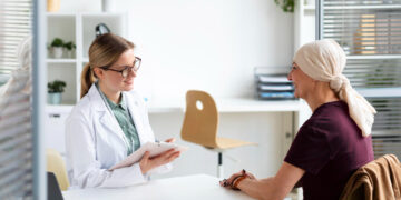 Nα διασφαλιστεί η άμεση και ισότιμη πρόσβαση των πολιτών σε καινοτόμες θεραπείες