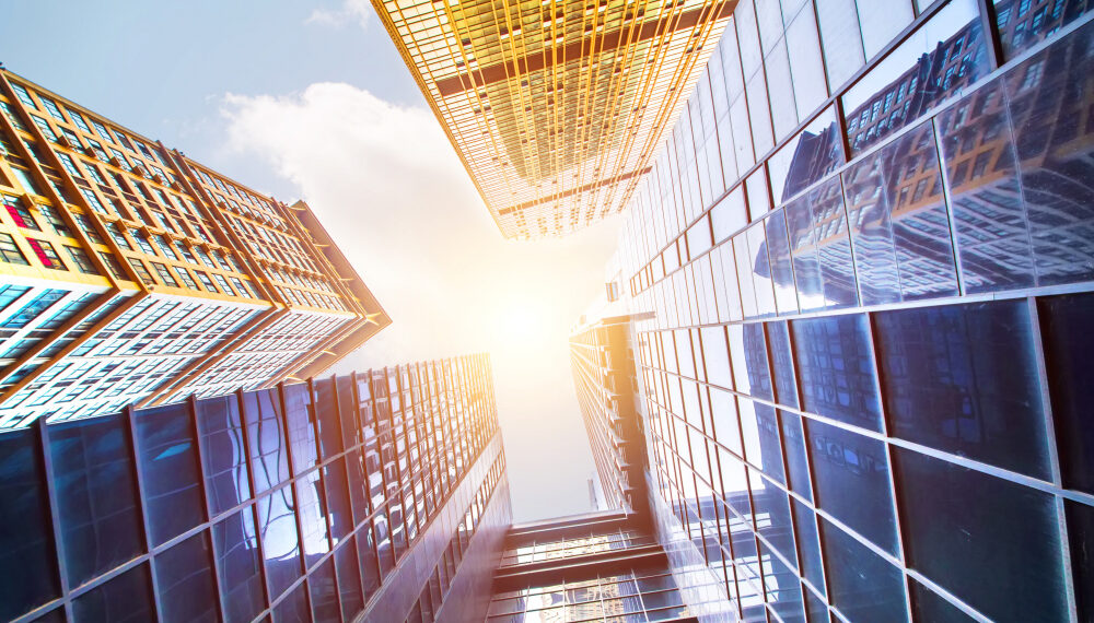 Κενό δισεκατομμυρίων από τις ανασφάλιστες επιχειρήσεις