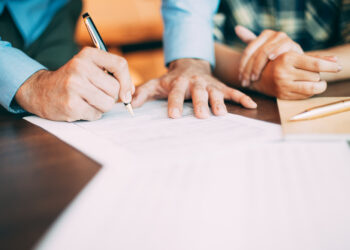 Η Howden εξαγοράζει την Ofracar