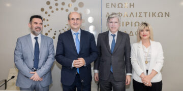 Πρόσβαση σε ασφαλίσεις ζωής για δανειακές συμβάσεις σε επιζώντες από καρκίνο