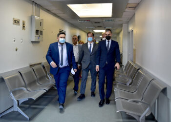 Επίσκεψη Α. Γεωργιάδη και Μ. Θεμιστοκλέους στο Π.Γ.Ν. και στο Γ.Ν. Λάρισας