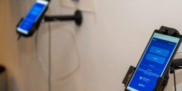 Γιατί δεν… χτυπούν οι ασφαλιστικές την ψηφιακή κάρτα εργασίας