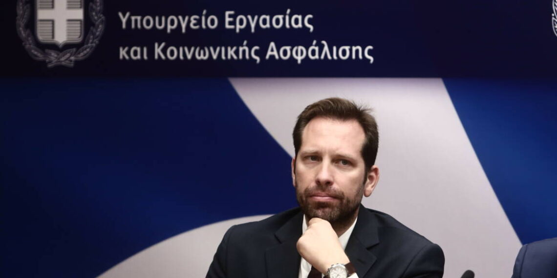 Ν. Mηλαπίδης: Θα προβλεφθούν και για τις ασφαλιστικές οι προστατευτικές διατάξεις που ισχύουν για τα ΤΕΑ