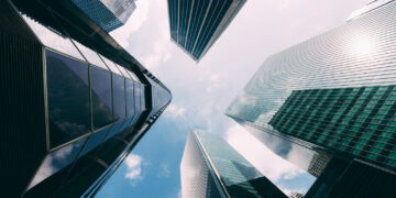 Τι προβλέπει το ν/σχ για την υποχρεωτική ασφάλιση των επιχειρήσεων