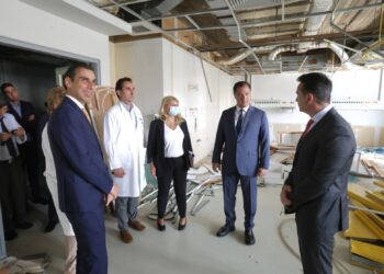 Επιθεώρηση του έργου κατασκευής 32 νέων κλινών ΜΕΘ στο ΓΝΑ Ευαγγελισμός