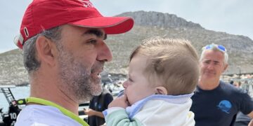 Θαλασσινή απόβαση προσφοράς της Σύμπλευσης στα μικρά νησιά του Αιγαίου