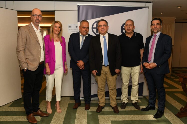 Περιφερειακός και Περιοδικός Τύπος μαζί για τα κοινά προβλήματα