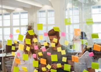 Σχετιστικότητα & Μάνατζμεντ