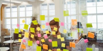 Σχετιστικότητα & Μάνατζμεντ