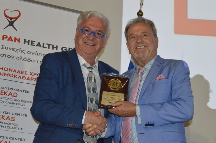 To Therapis General Hospital στο 10ο Med-Profesionals Medical Awards