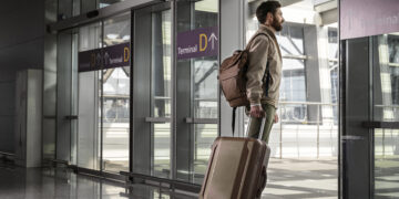 Ασφαλιστική “ομπρέλα” για πτωχεύσεις tour operators ζητούν οι ξενοδόχοι