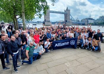 Στο Λονδίνο ταξίδεψαν οι κορυφαίοι του Δικτύου Πωλήσεων της Allianz