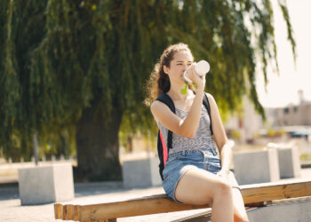 Μεγαλύτερος ο κίνδυνος θερμικής εξάντλησης στα άτομα με υποκείμενα νοσήματα