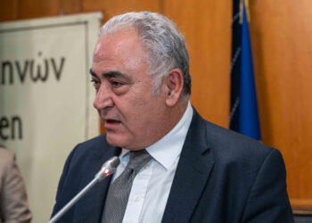 Ανεπίτρεπτο αυτό που γίνεται με τους λογαριασμούς ρεύματος επαγγελματιών