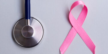 Προσυμπτωματικός έλεγχος καρκίνου μαστού στην Πάρο σε συνεργασία με το Νοσοκομείο Μεταξά