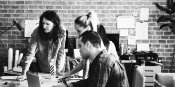 Αυξήθηκε κατά 52,2% ο αριθμός των ομαδικών συμβολαίων σε μία 5ετία