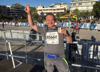 67χρονος πρώην μαραθωνοδρόμος ο πρώτος ασθενής, που έλαβε  το πειραματικό mRNA εμβόλιο για τον καρκίνο του πνεύμονα