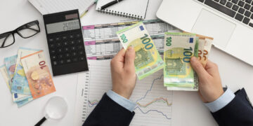 Ωφελημένο το δημόσιο ταμείο από τα φορο-μέτρα για την ιδιωτική ασφάλιση