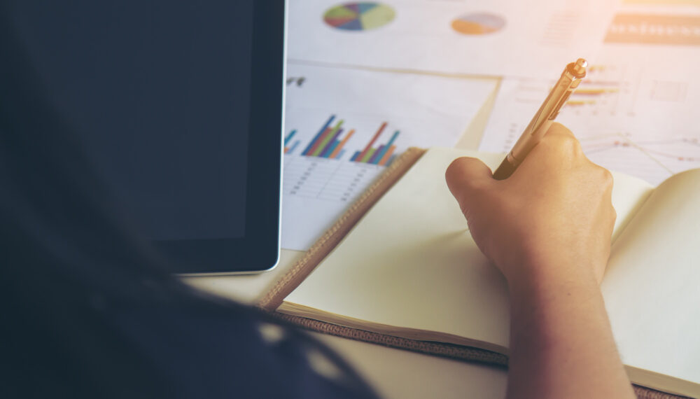 Ανοδικά οι ασφαλίσεις/συντάξεις των Ελλήνων το 2023