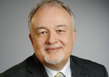 Πώς θα αποταμιεύουν περισσότεροι άνθρωποι για τη συνταξιοδότηση;