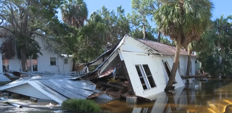 Εντολές εκκένωσης σε 9 κομητείες των ΗΠΑ για τον τρομακτικό τυφώνα Milton