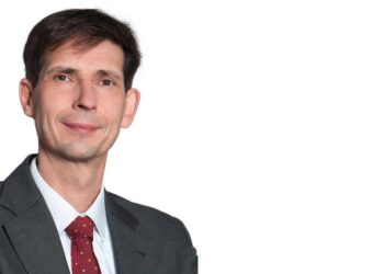 Οι καταναλωτές χρειάζονται εύκολη πρόσβαση σε επενδύσεις και προστασία