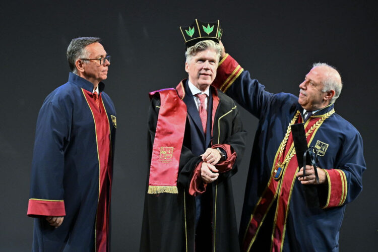 Επίτιμος Διδάκτορας του Πανεπιστημίου Πειραιώς ο Αλέξανδρος Σαρρηγεωργίου