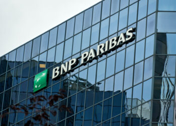 BNP Paribas εξαγοράζει για 5,1 δις ευρώ τη μονάδα διαχείρισης περιουσιακών στοιχείων της AXA