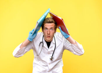 Τα «μαθηματικά» πίσω από την Ασφάλιση Υγείας