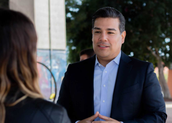 Φωτιές LA: Απαγορεύουν στις πληγείσες περιοχές την μη ανανέωση ή ακύρωση ασφαλίσεων