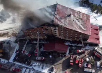 76 νεκροί από τη φωτιά στο ξενοδοχείο στην Τουρκία (video)