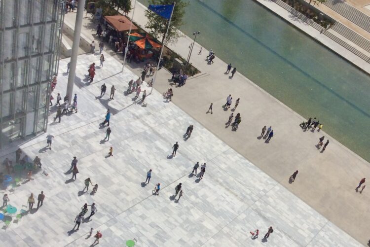 Δημογραφικό και ευτελισμός αξιών