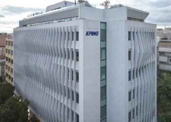 Μεγάλη πρόκληση η υιοθέτηση της δημιουργικής τεχνητής νοημοσύνης