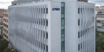 Μεγάλη πρόκληση η υιοθέτηση της δημιουργικής τεχνητής νοημοσύνης