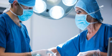 Πυρετώδεις διαβουλεύσεις για τον Δείκτη Κόστους Υγείας