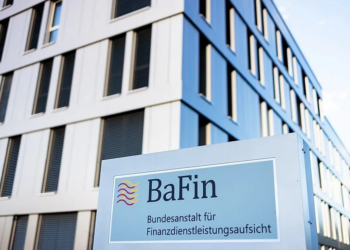 ΤτΕ: Έναρξη διαδικασίας αφερεγγυότητας για την Element Insurance AG