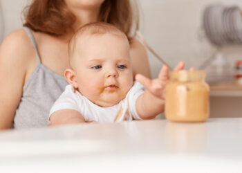 Δικαστική απόφαση: “Αρκετές εταιρείες πρέπει να αντιμετωπίσουν μήνυση για μολυσμένες βρεφικές τροφές”